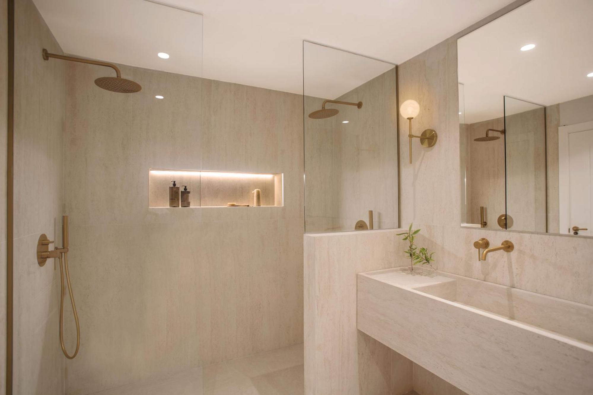 Vacation I Casa Savia, Private Heated Pool, Luxury Interiors, 10min Walk To The * Marbella